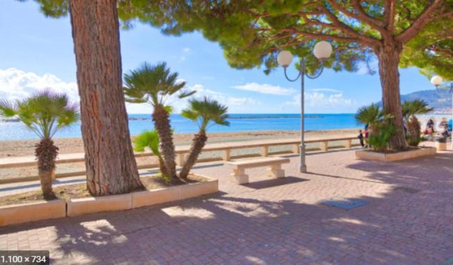 Condominio Ariazzurra S. Bart. Сан-Бартоломео-аль-Маре Экстерьер фото